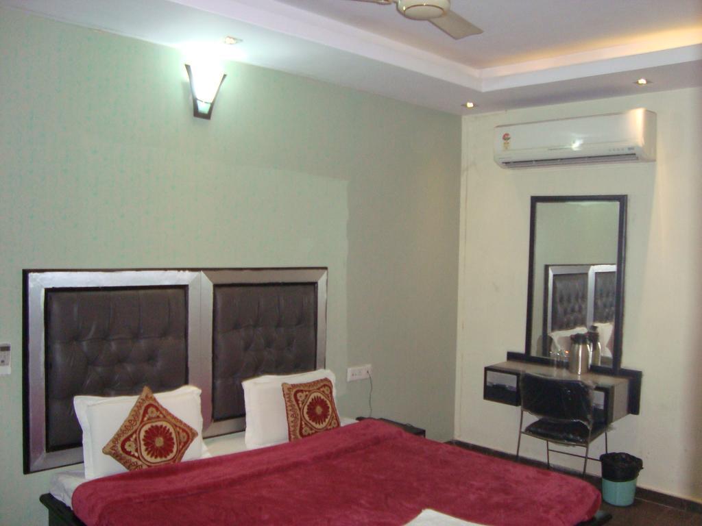 Hotel S P Neu-Delhi Exterior foto