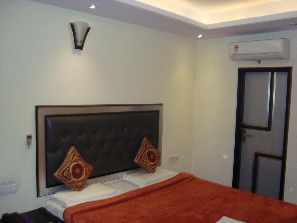 Hotel S P Neu-Delhi Exterior foto